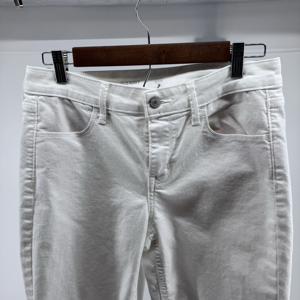 Old Navy WOW Mid Rise White Capri Jeans Women's Size 6 Stretch Denim Pants - Picture 3 of 8